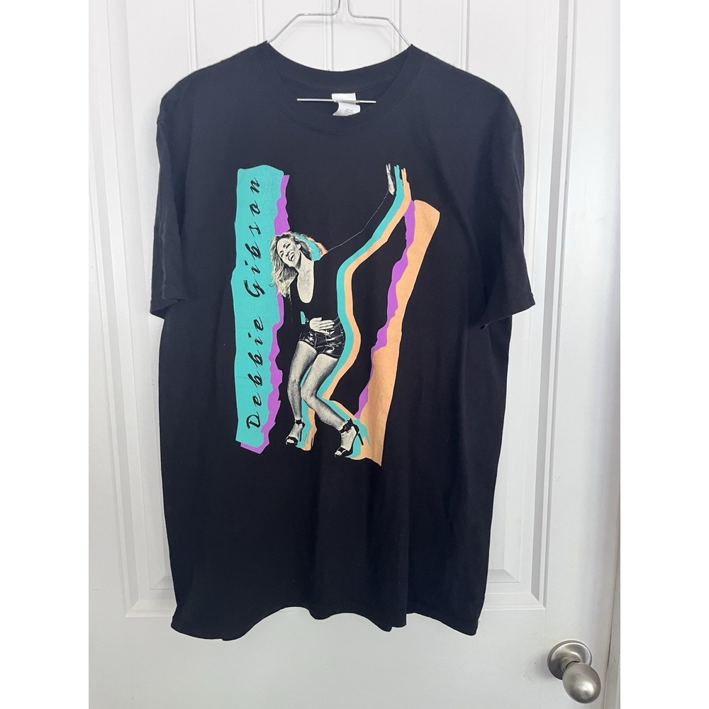 Debbie Gibson Mixtape Tour T-Shirt Size Adult Large 2019 Gildan Softstyle 751